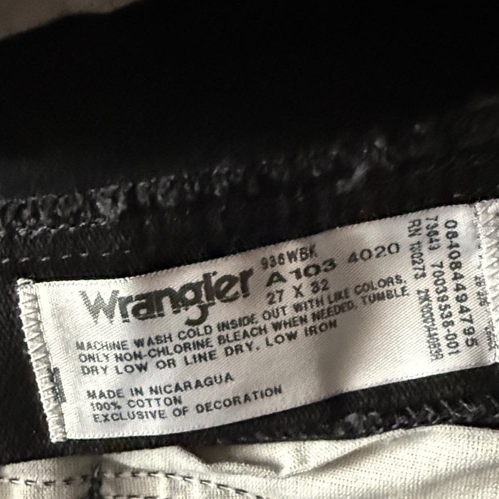 Wrangler Men's Slim Straight Jeans in Black with Tan Patch - Picture 4 of 9